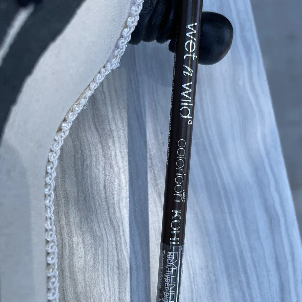 COPY - Wet N Wild Pretty In Mink Coloricon Brown Eyeliner Pencil 602A Lot of 4 …